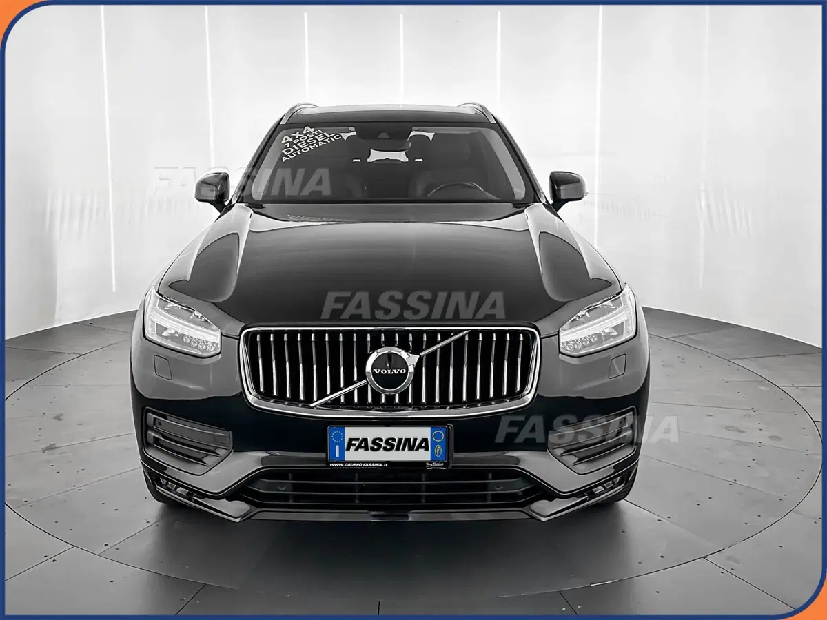 Volvo XC90 usata a Milano (2)