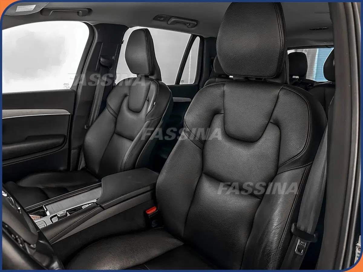 Volvo XC90 usata a Milano (8)