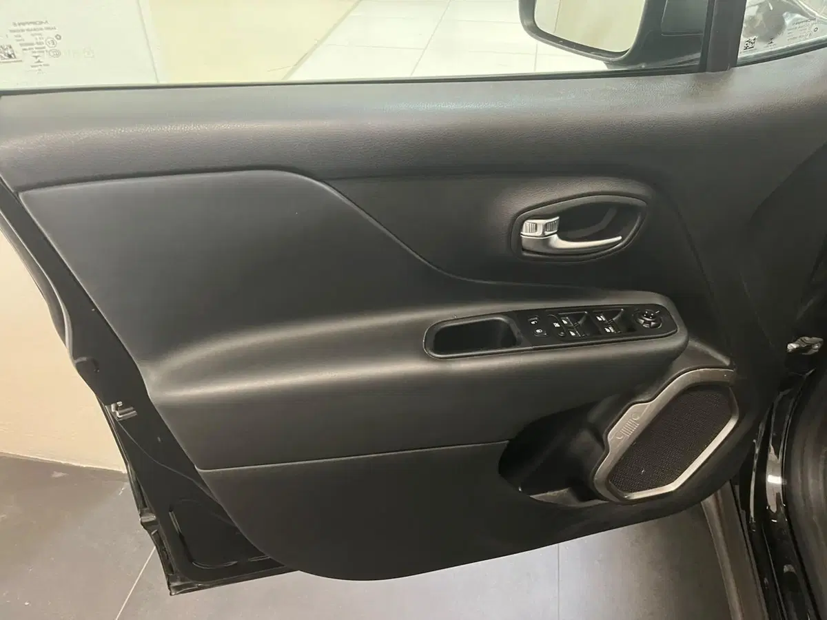 Jeep Renegade usata a Lucca (9)