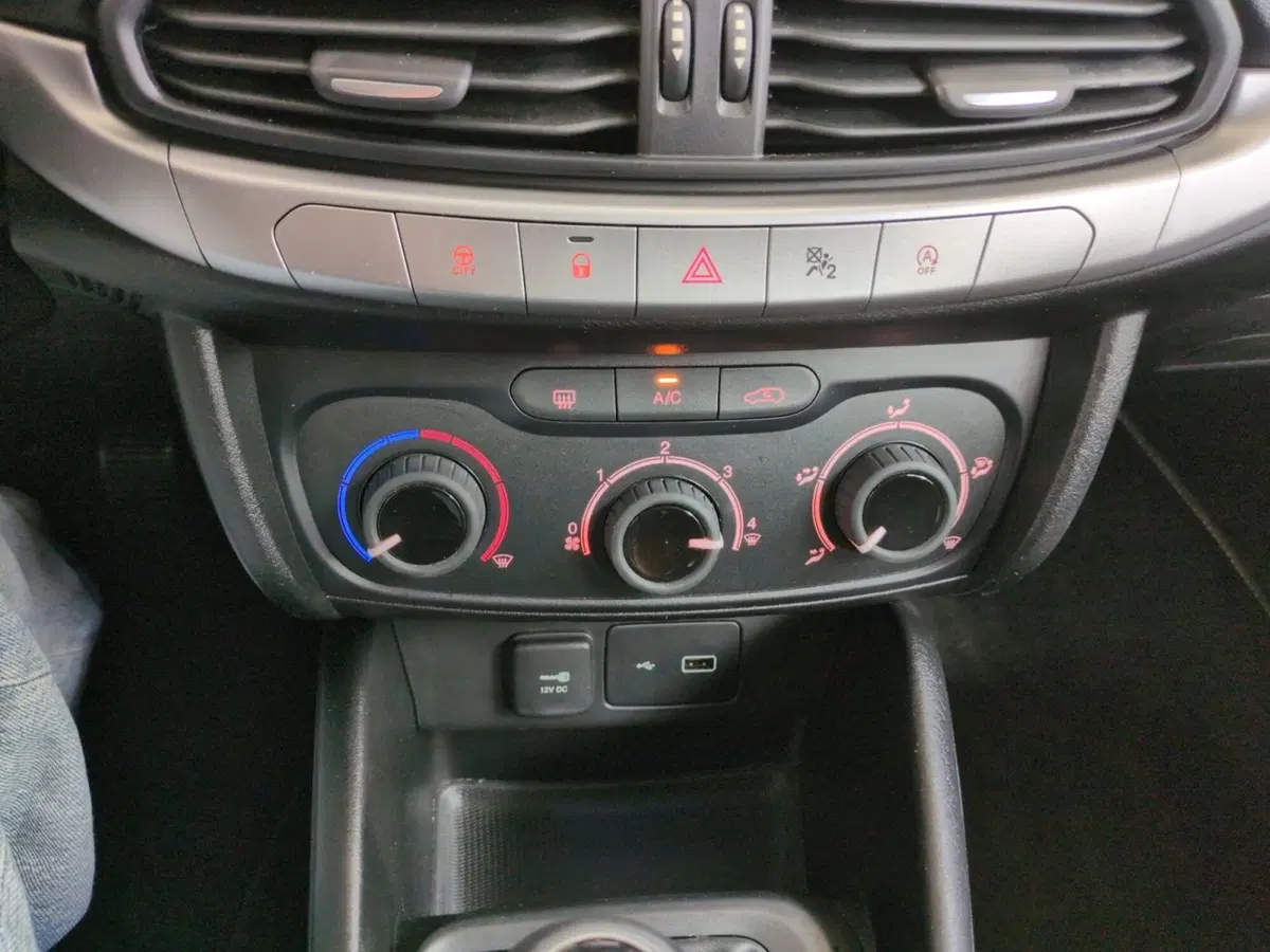 Fiat Tipo usata a Agrigento (15)