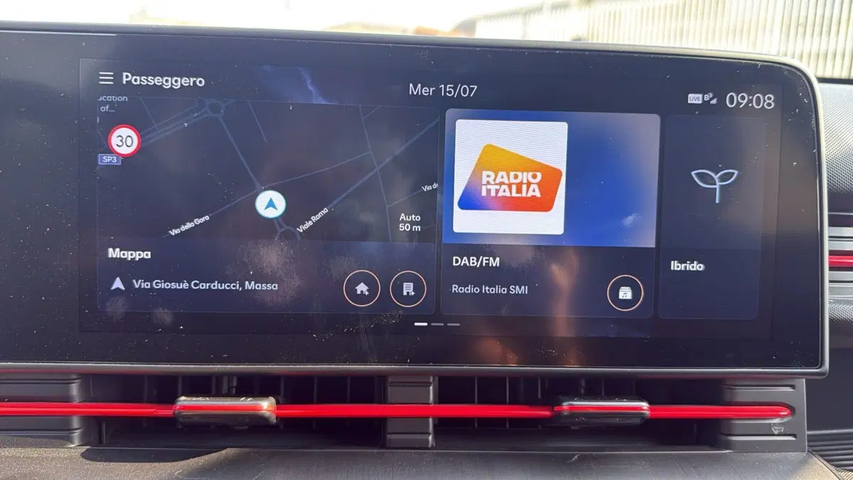 Hyundai Kona usata a Massa-Carrara (10)