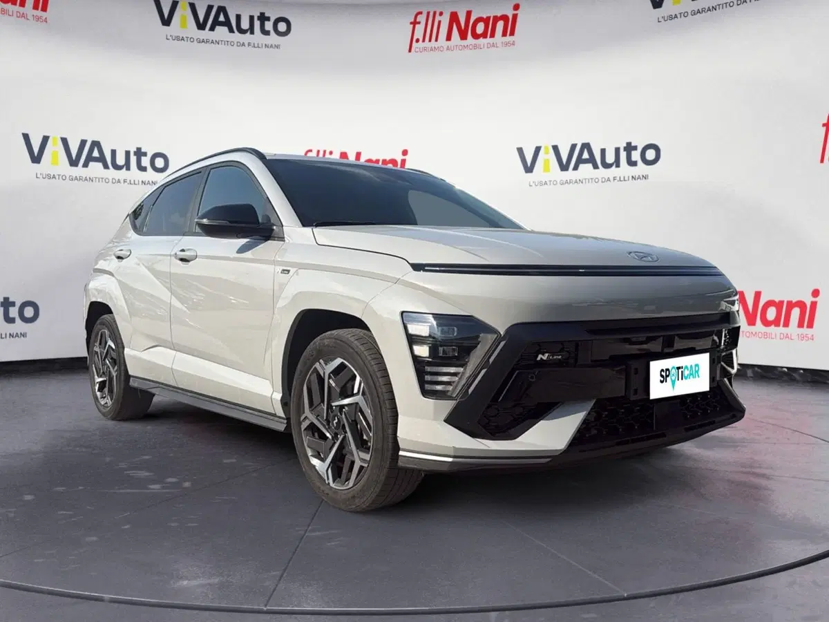 Hyundai Kona usata a Massa-Carrara (18)