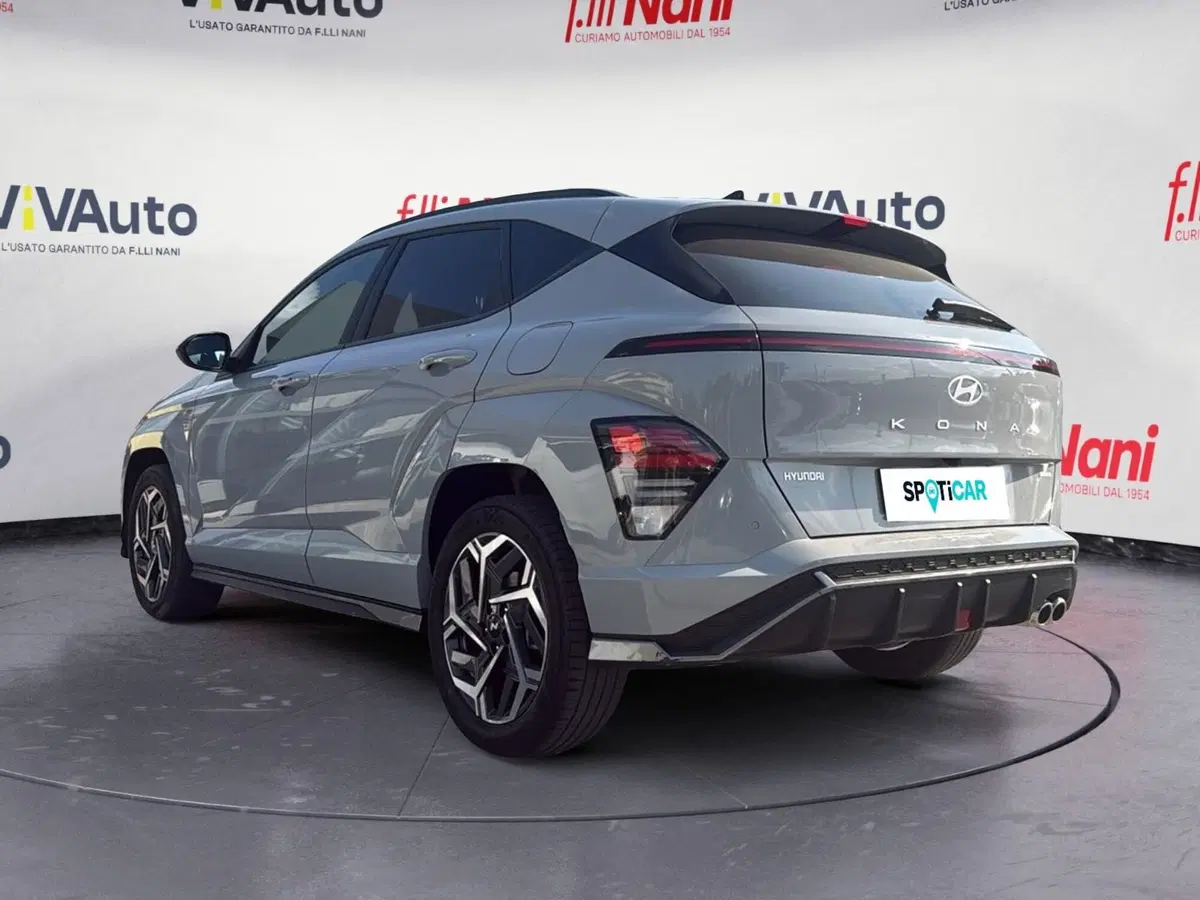 Hyundai Kona usata a Massa-Carrara (19)