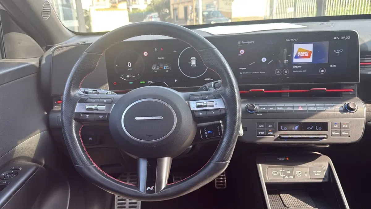 Hyundai Kona usata a Massa-Carrara (6)