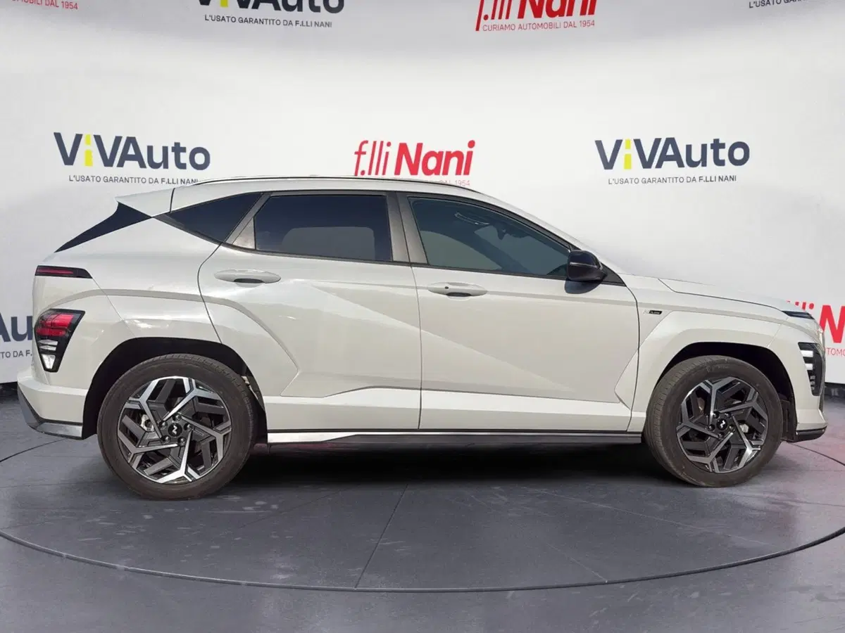 Hyundai Kona usata a Massa-Carrara (8)