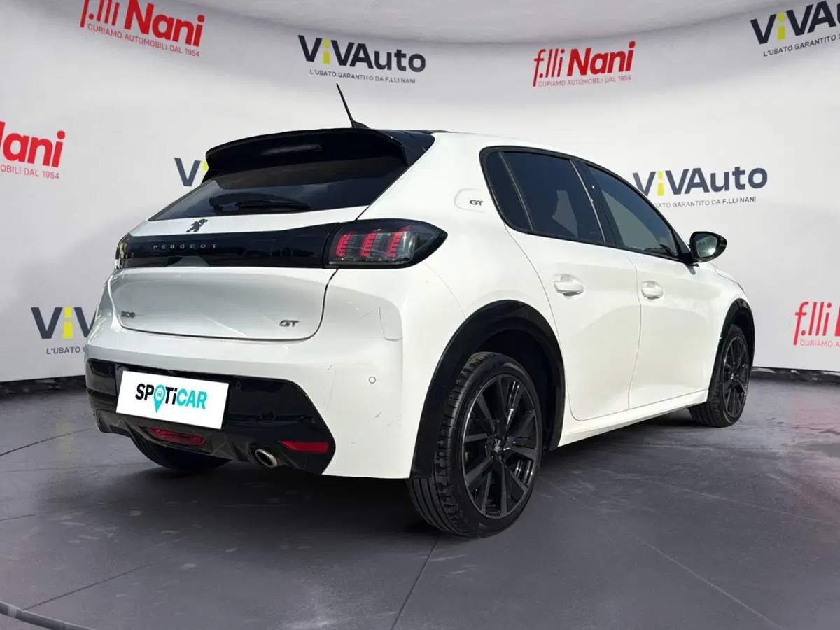 Peugeot 208 usata a Massa-Carrara (2)
