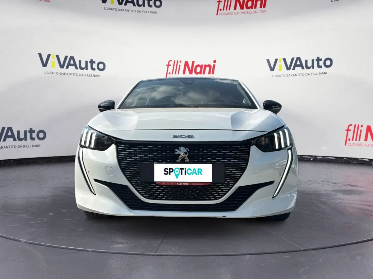 Peugeot 208 usata a Massa-Carrara (3)