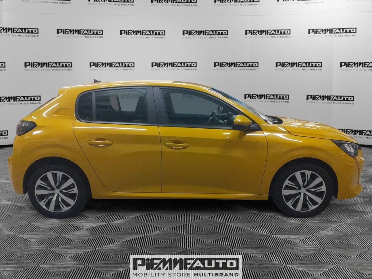 Peugeot 208 usata a Parma (7)