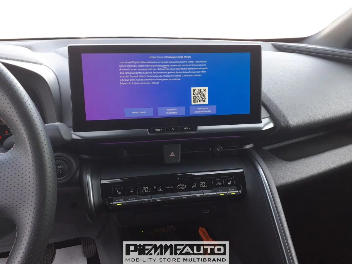 Toyota Toyota C-HR usata a Parma (20)