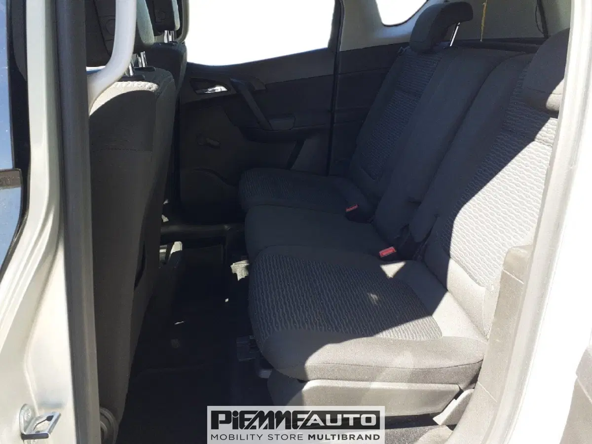 Opel Meriva usata a Piacenza (10)