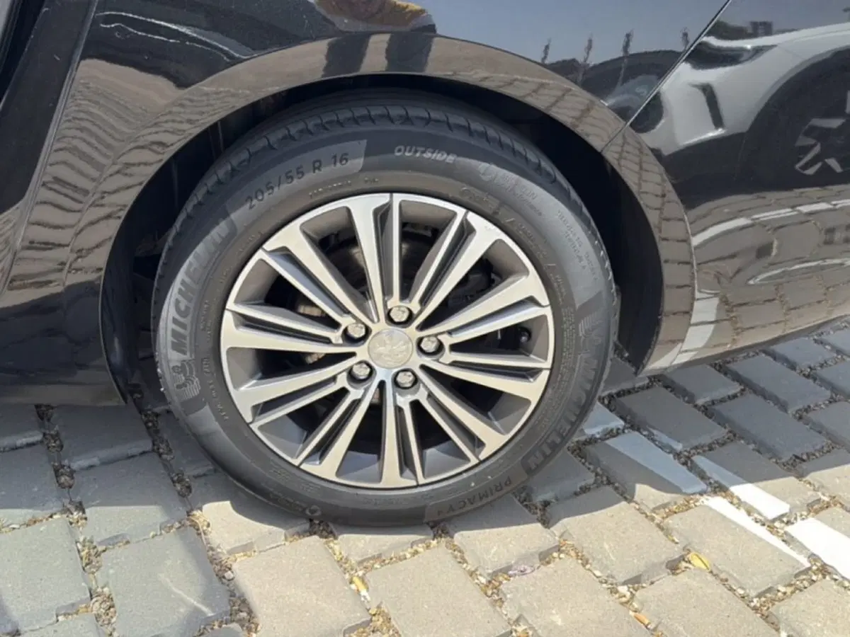 Peugeot 308 SW usata a Foggia (10)