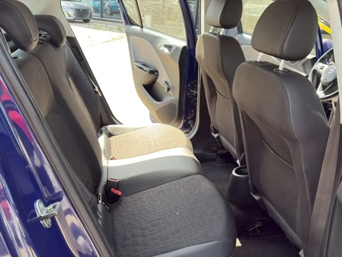 Opel Corsa usata a Foggia (15)