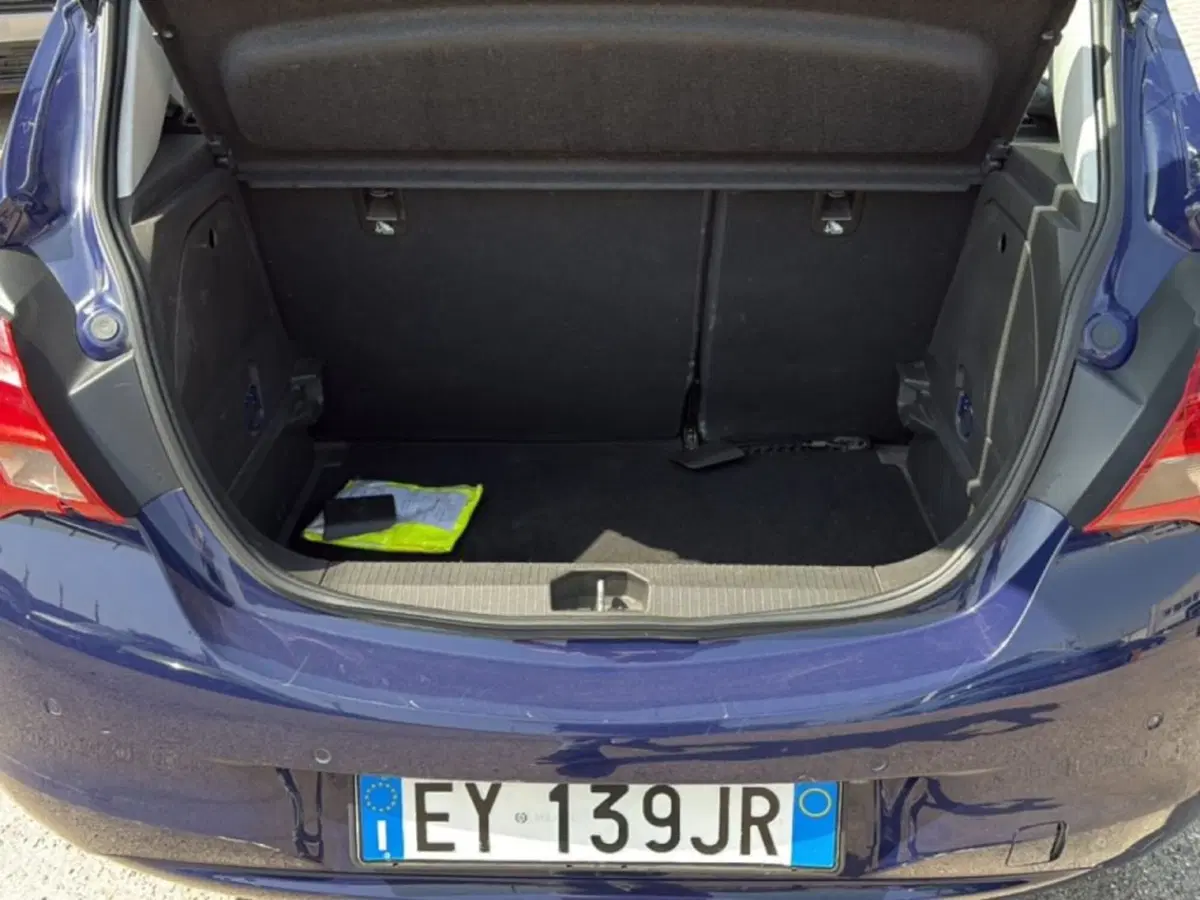 Opel Corsa usata a Foggia (6)