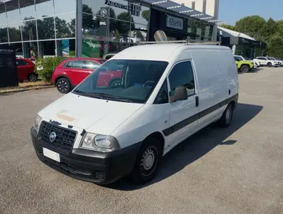 Fiat Scudo Furgone 2.0 JTD/94 Furgone Comfort 900kg del 2006 usata a Ravenna