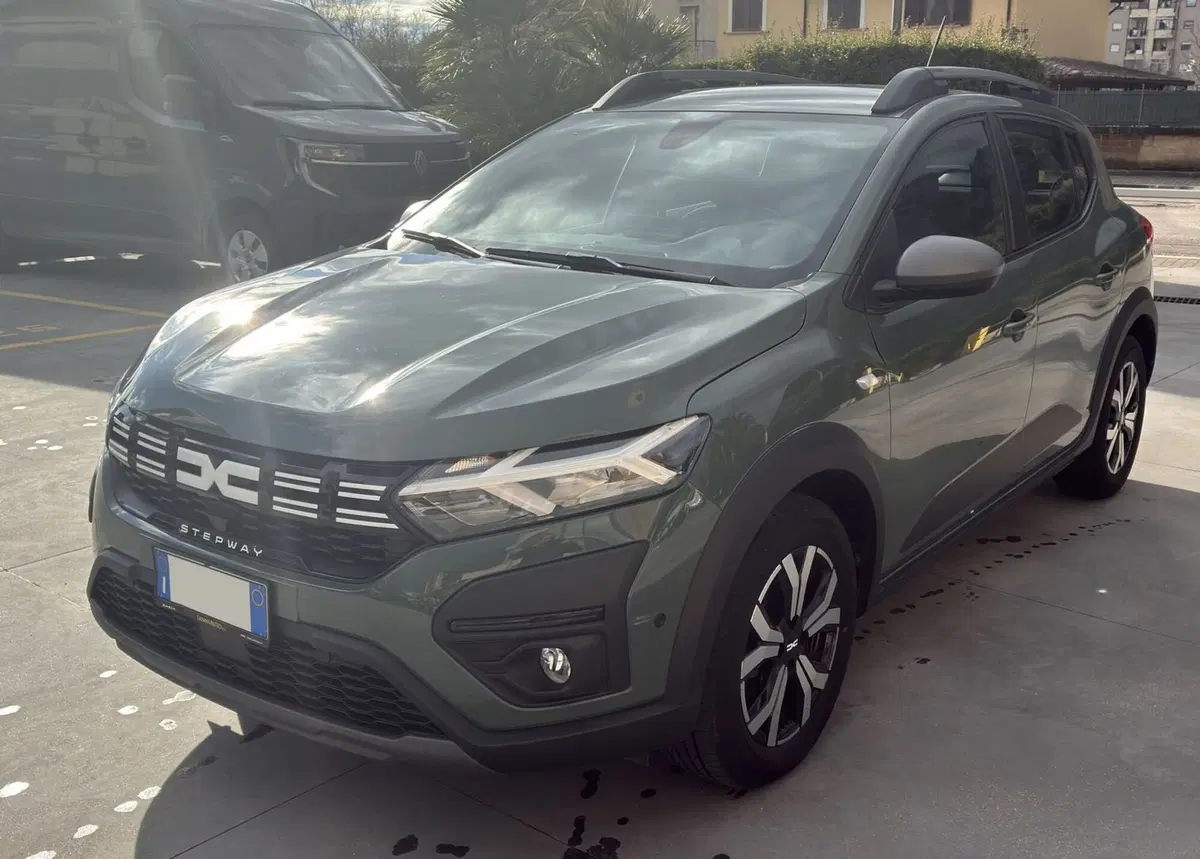 Dacia Sandero Stepway usata a Frosinone (2)