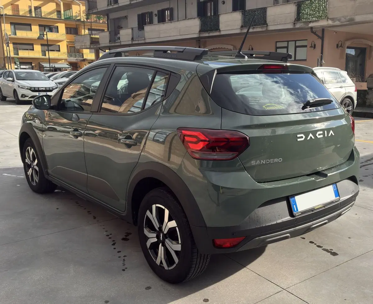 Dacia Sandero Stepway usata a Frosinone (3)