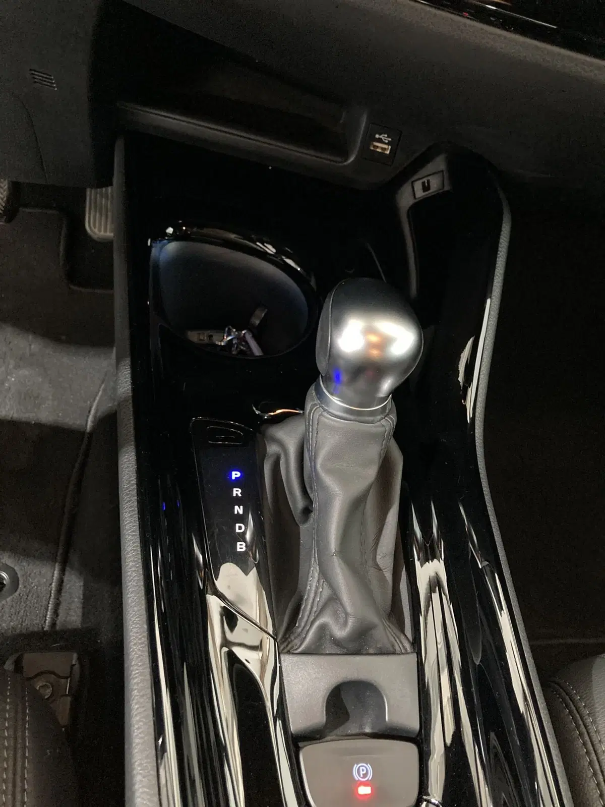 Toyota Toyota C-HR usata a Barletta-Andria-Trani (16)