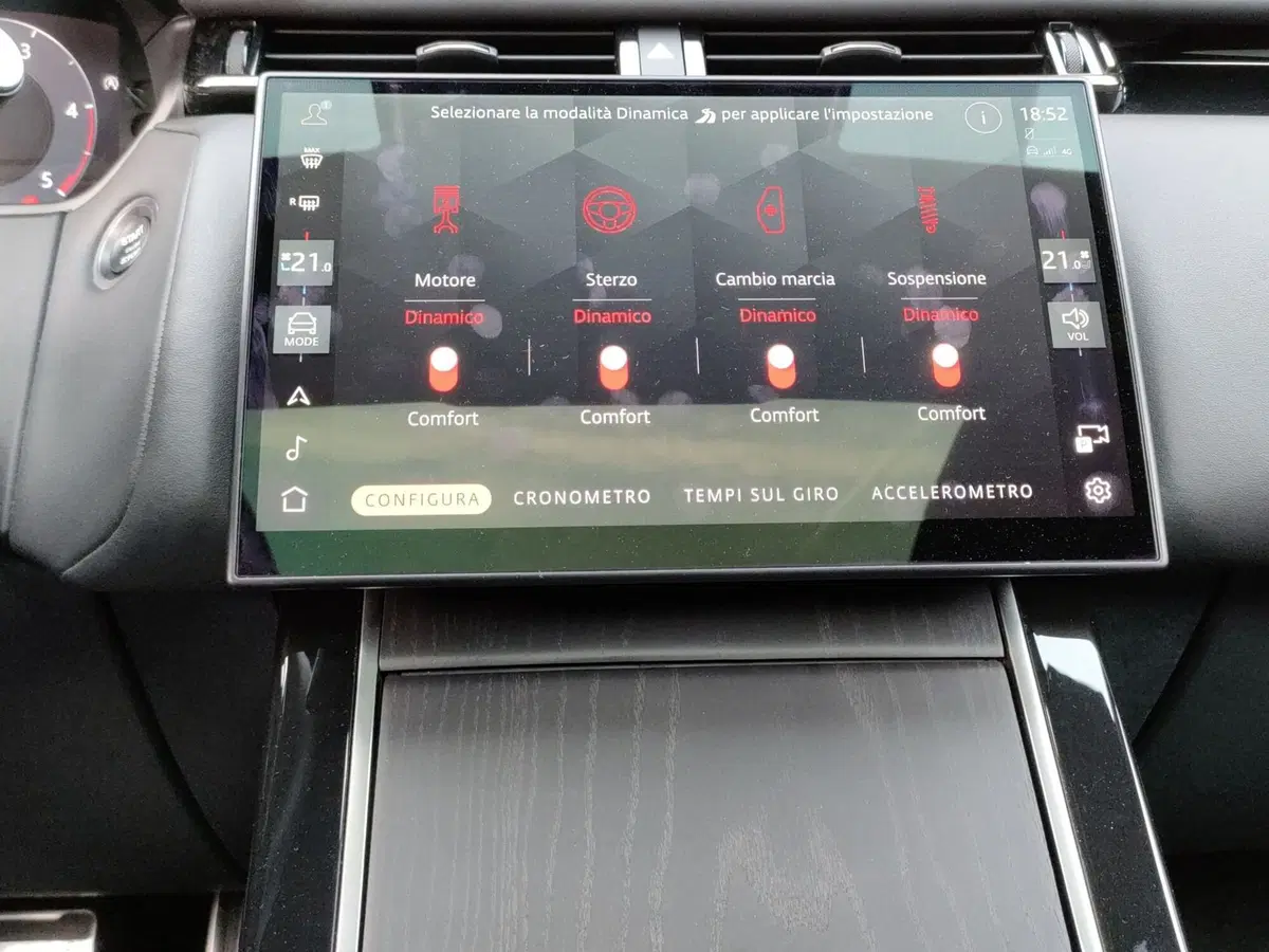 Land Rover Range Rover Velar usata a Lecco (18)