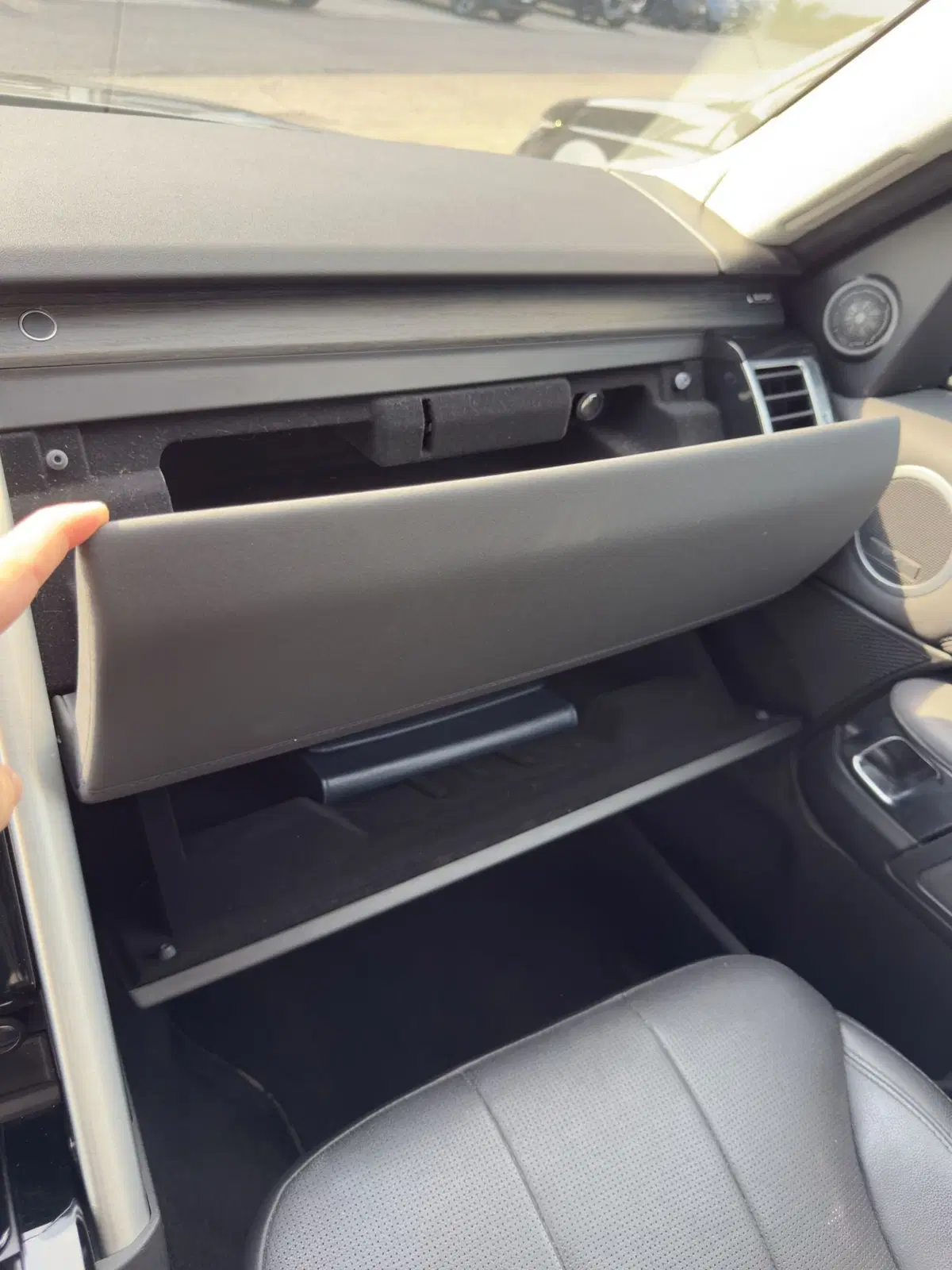 Land Rover Discovery usata a Lecco (16)