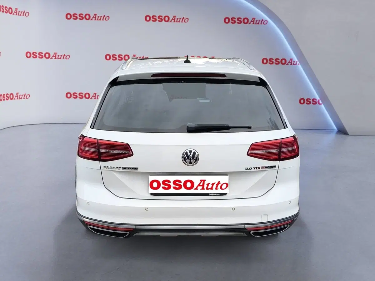 Volkswagen Passat Variant usata a Udine (6)
