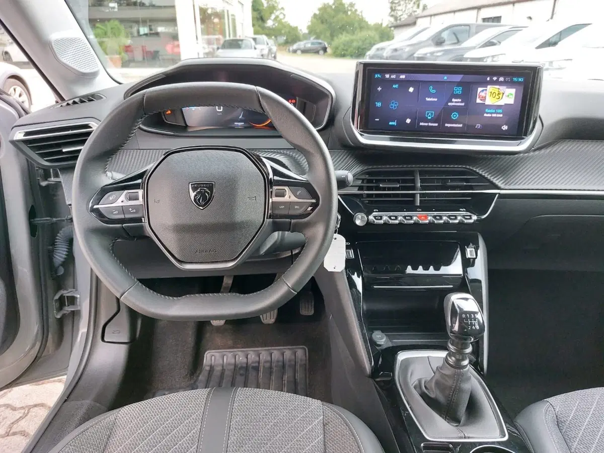 Peugeot 208 usata a Pavia (6)