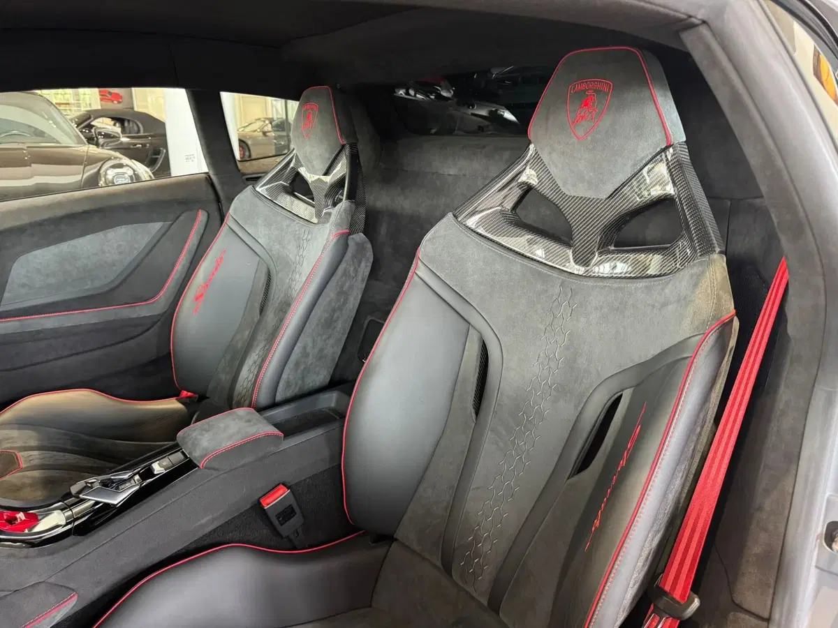 Lamborghini Huracán Coupé usata a Firenze (11)