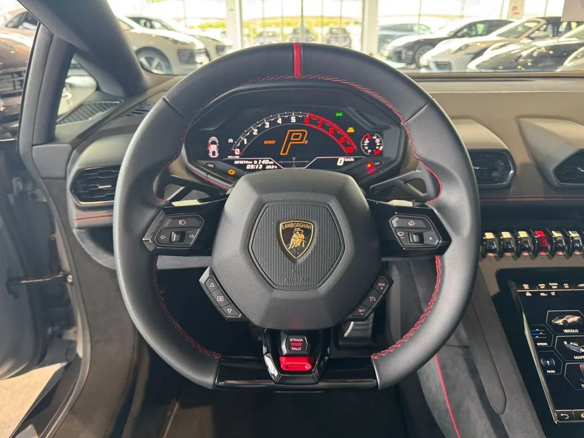 Lamborghini Huracán Coupé usata a Firenze (12)