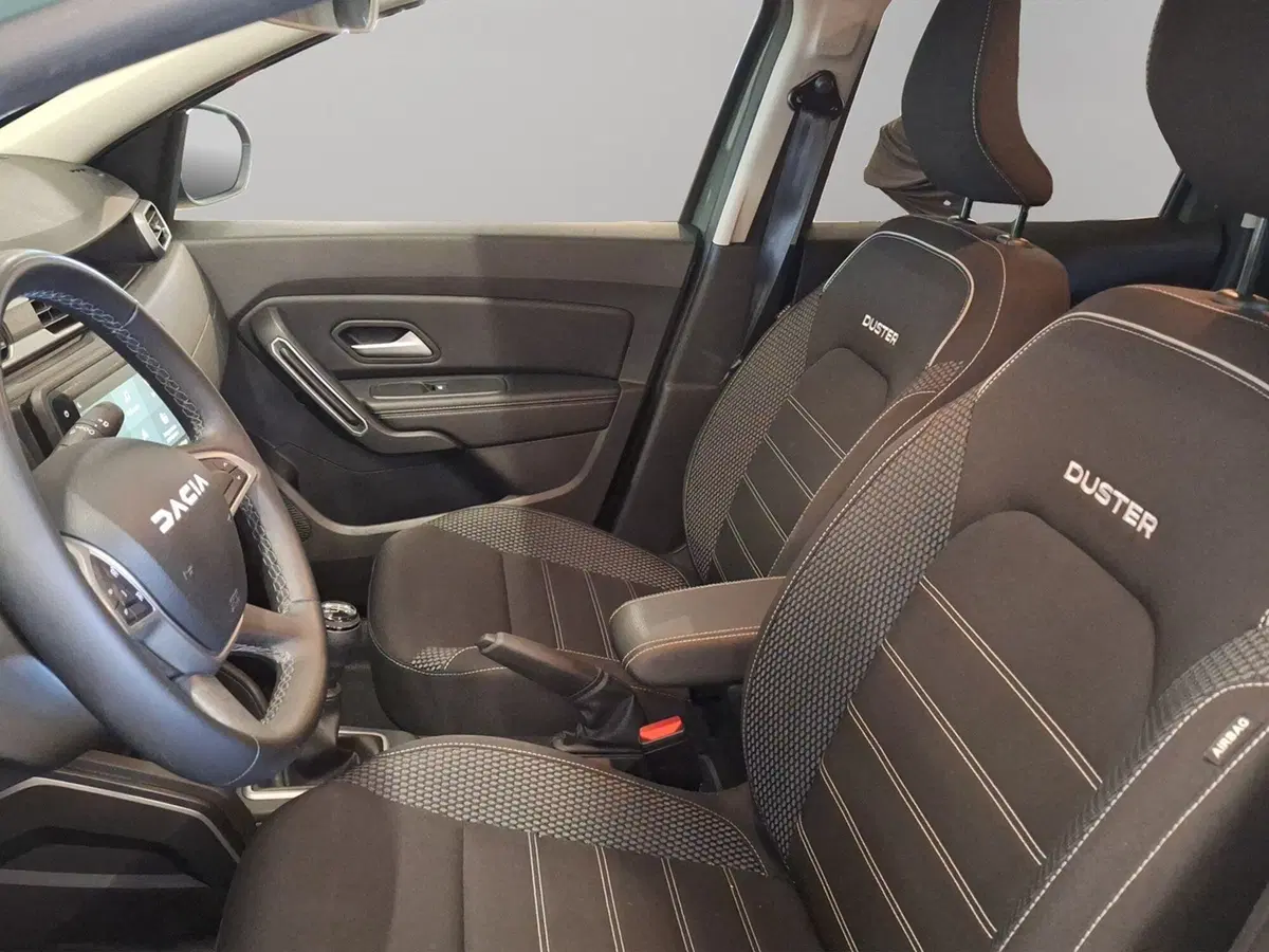 Dacia Duster usata a Macerata (8)