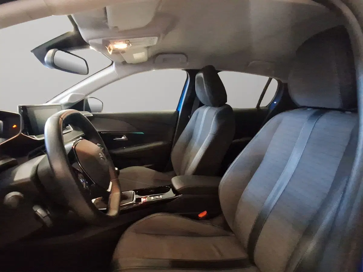 Peugeot 208 usata a Macerata (9)