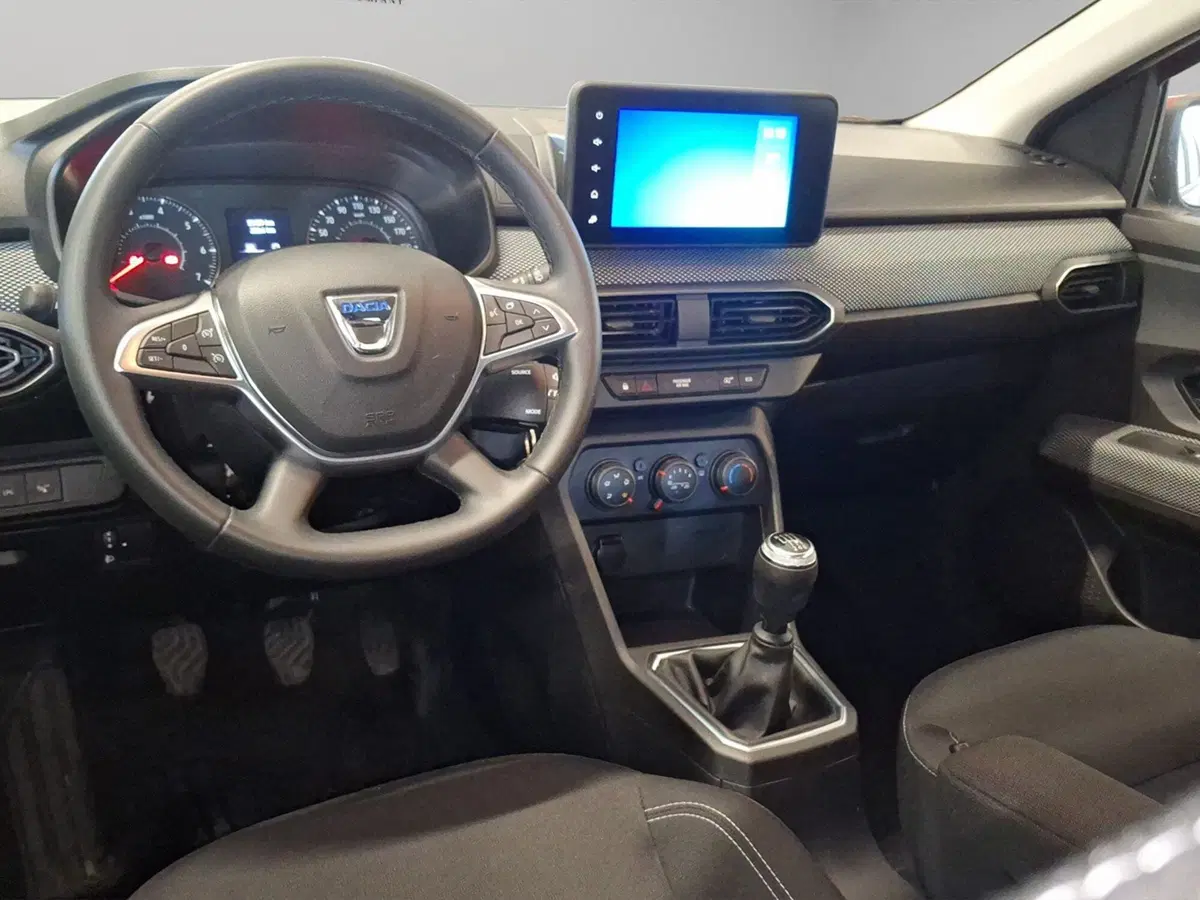 Dacia Sandero usata a Macerata (5)