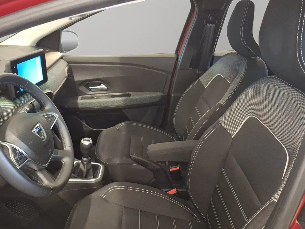 Dacia Sandero usata a Macerata (7)