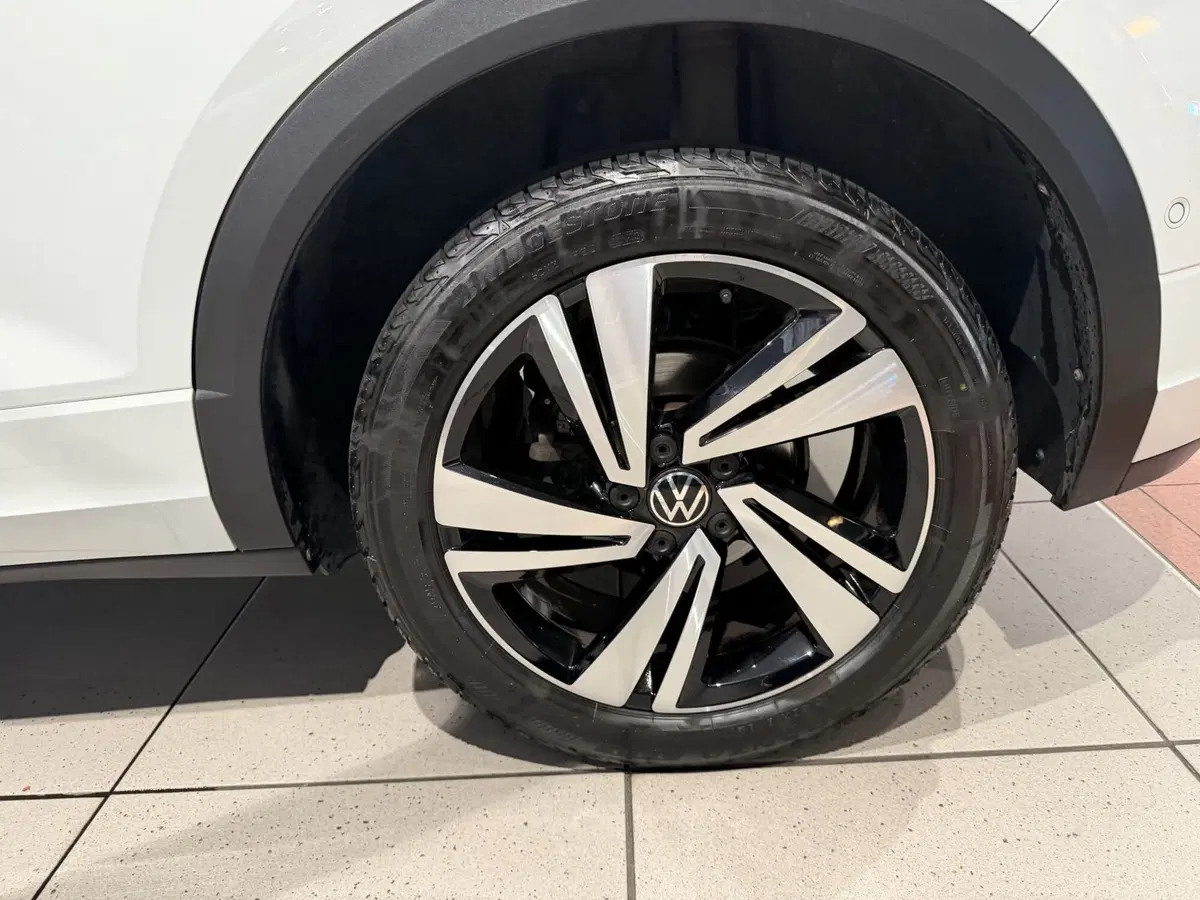 Volkswagen T-Roc usata a Genova (16)