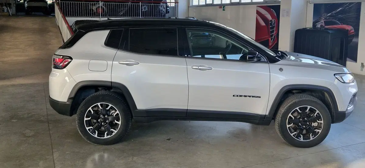 Jeep Compass usata a Terni (6)