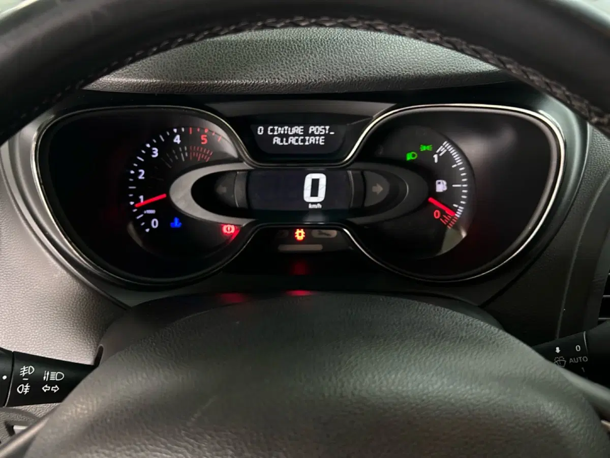 Renault Captur usata a Roma (13)