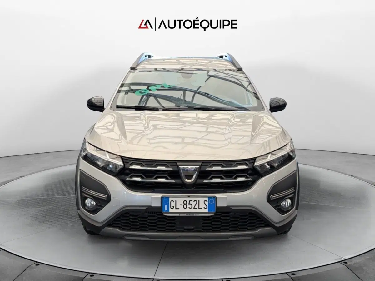 Dacia Jogger usata a Roma (3)