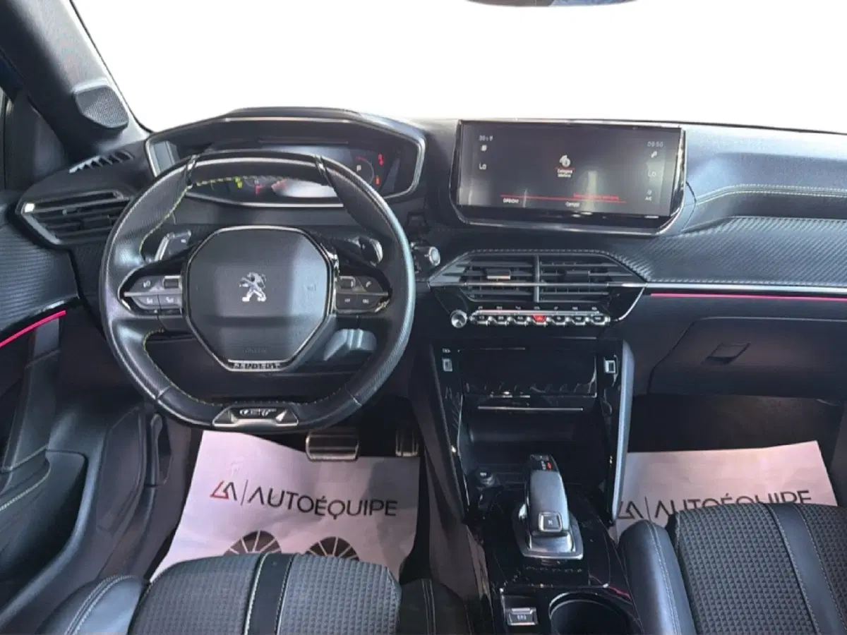 Peugeot 208 usata a Roma (10)