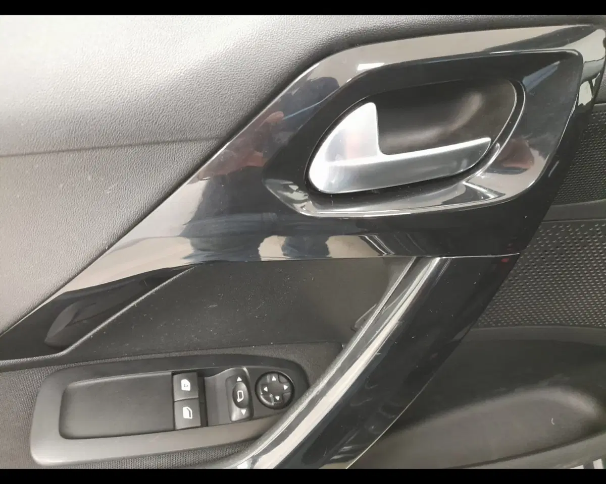 Peugeot 208 usata a Alessandria (18)