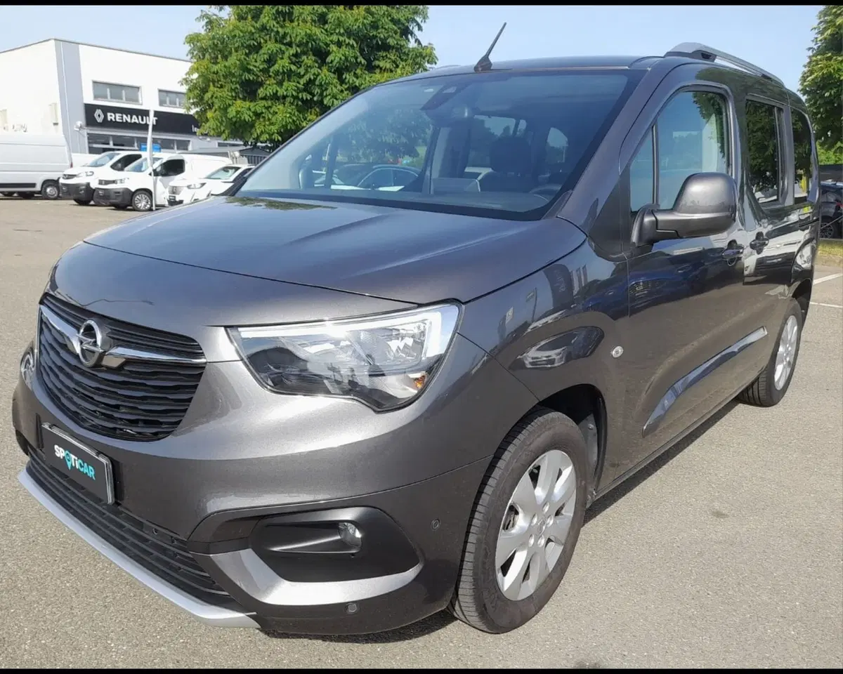 Opel Combo Life usata a Alessandria