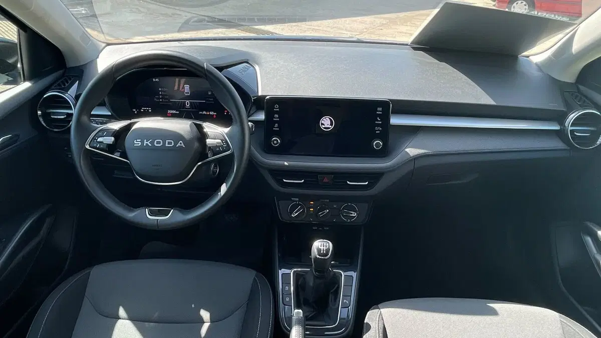 Skoda Fabia usata a Taranto (9)