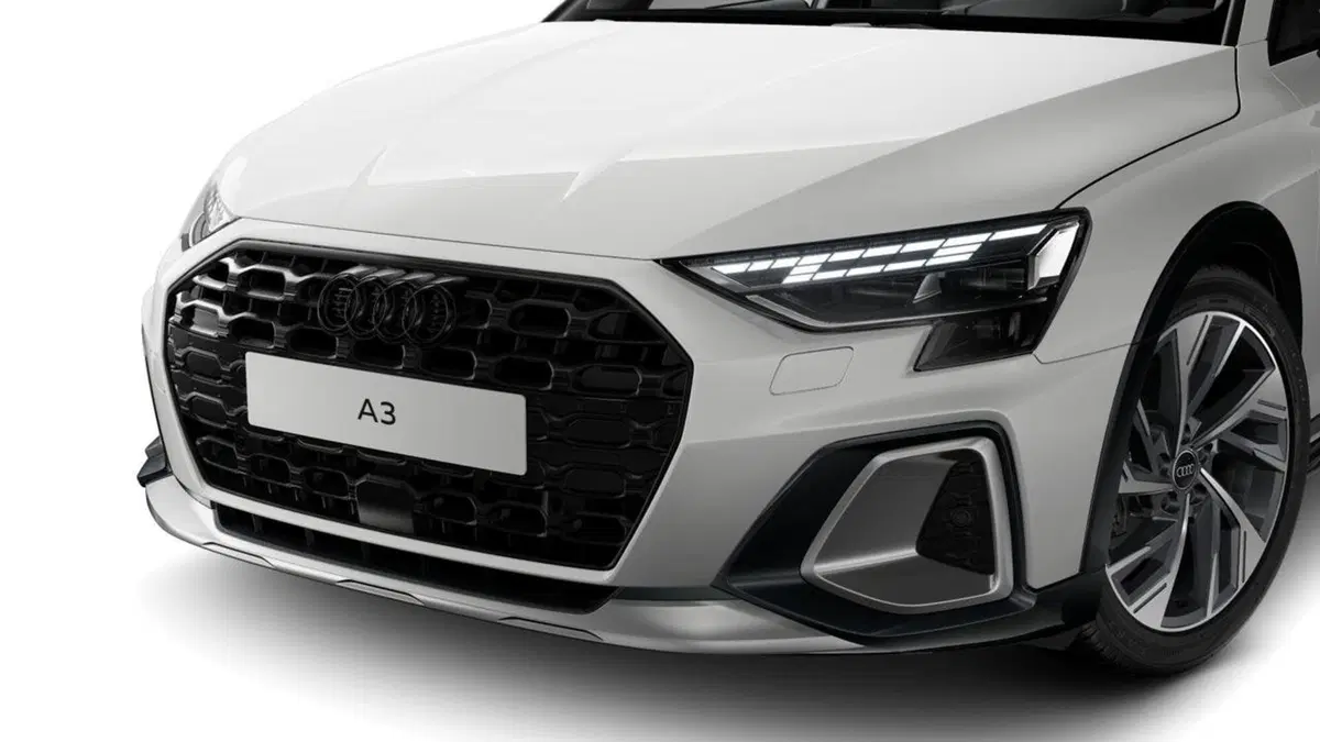 Audi A3 Sportback nuova a Bologna (3)