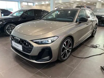 Audi A5 Avant 2.0 e-hybrid S line edition quattro 367cv s-tronic nuova a Castenaso