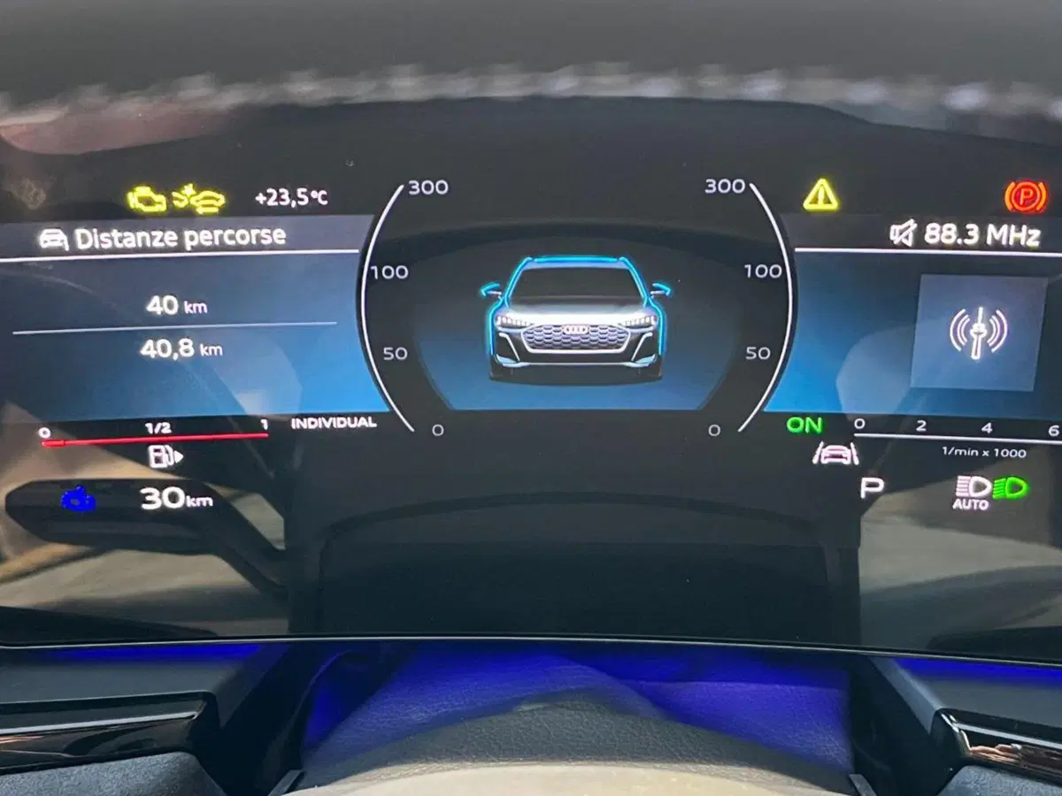 Audi A5 Avant nuova a Bologna (10)