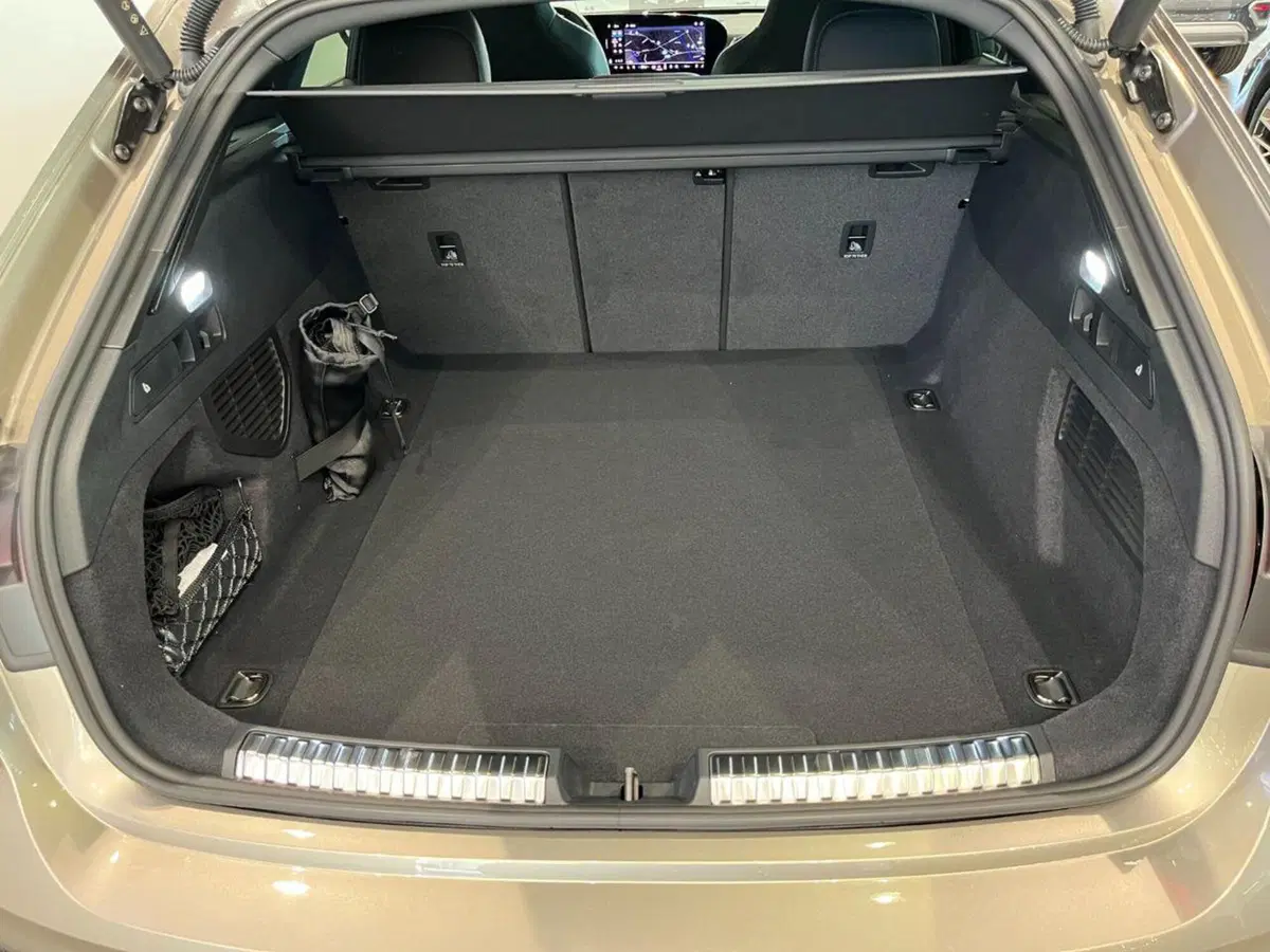 Audi A5 Avant nuova a Bologna (19)