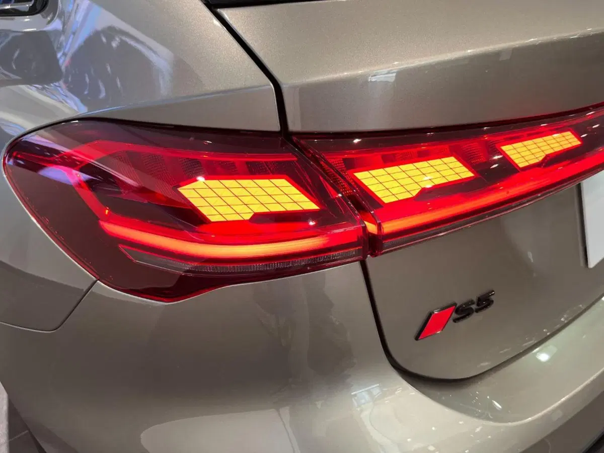 Audi A5 Avant nuova a Bologna (7)