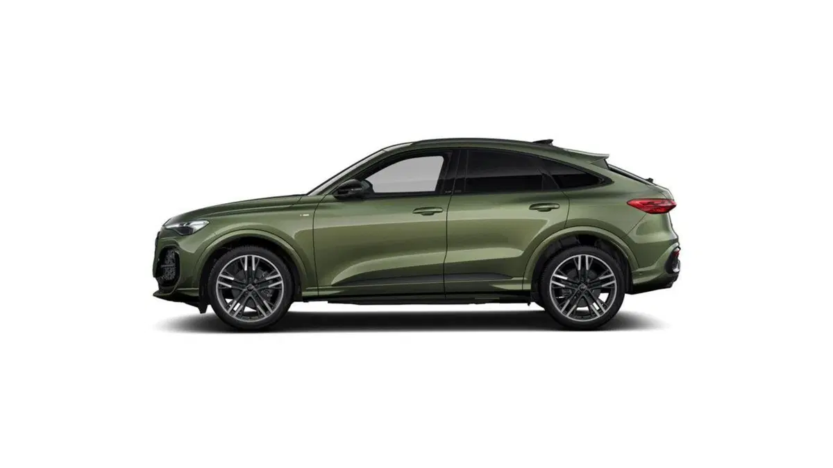 Audi Q5 Sportback nuova a Bologna (5)