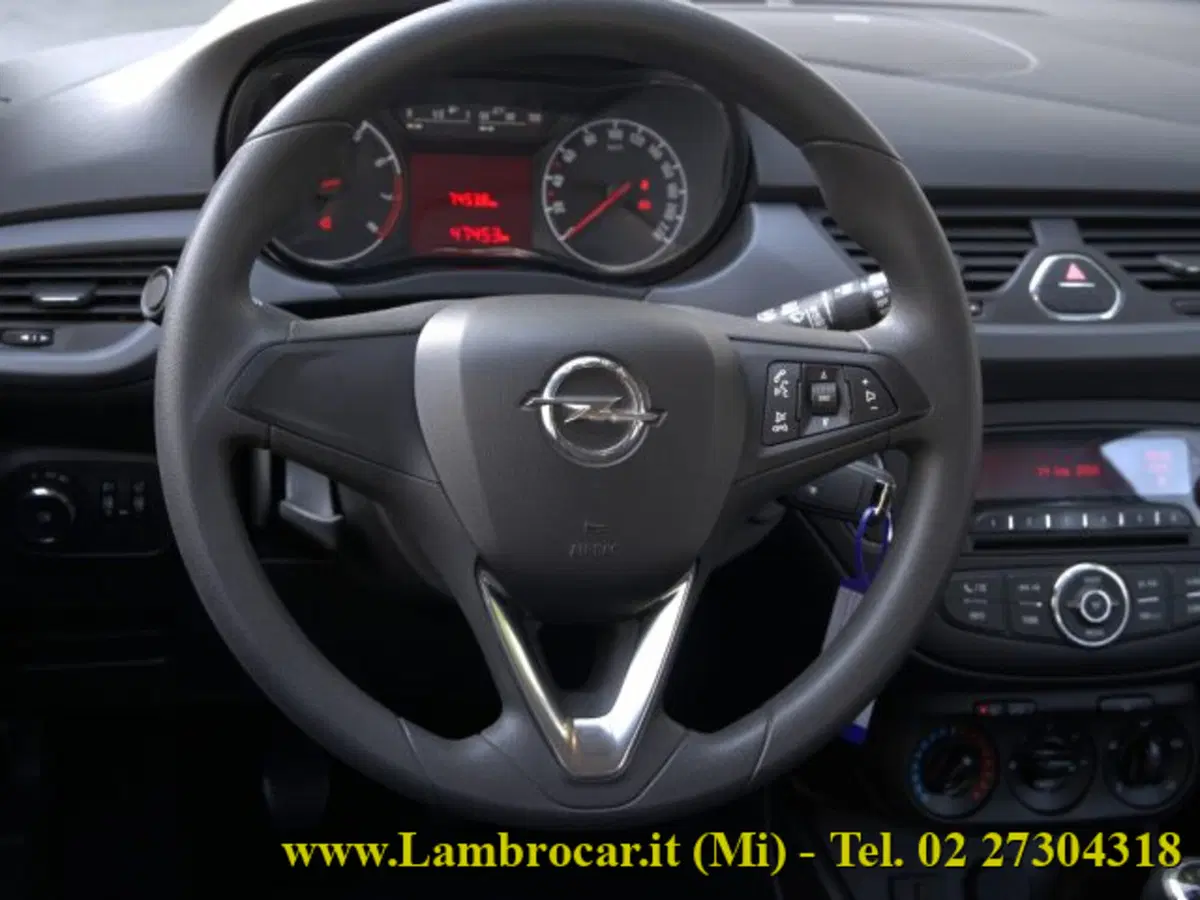 Opel Corsa usata a Milano (6)