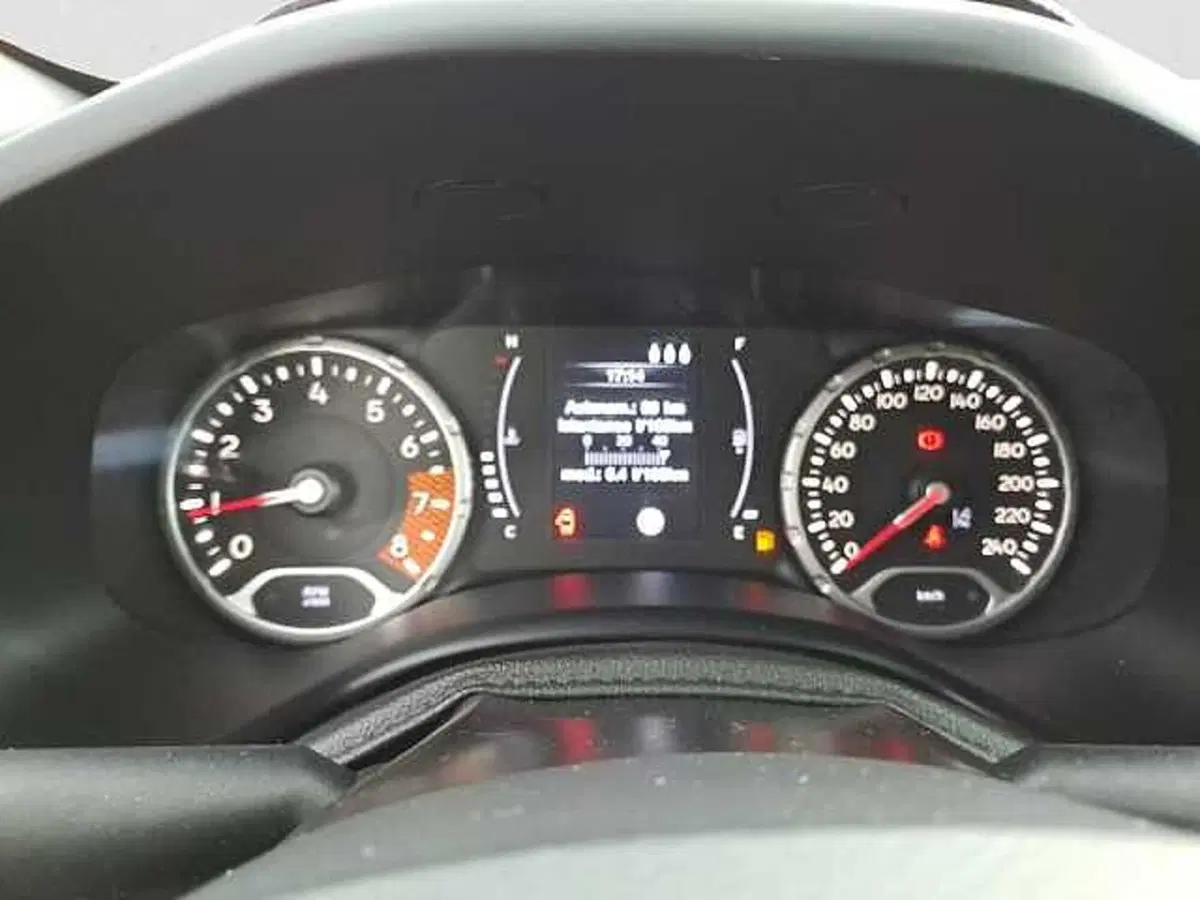 Jeep Renegade usata a Venezia (13)