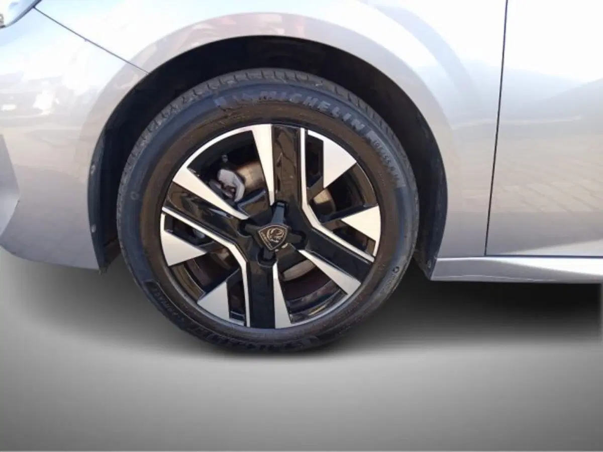 Peugeot 208 usata a Frosinone (16)