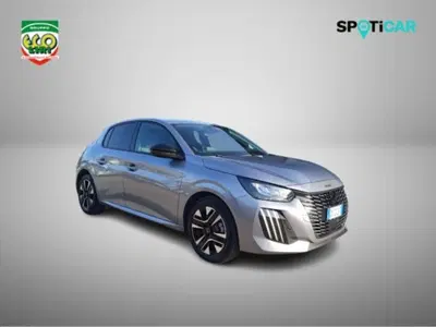 Peugeot 208 PureTech 100 Stop&amp;Start 5 porte Allure del 2025 usata a San Giorgio a Liri