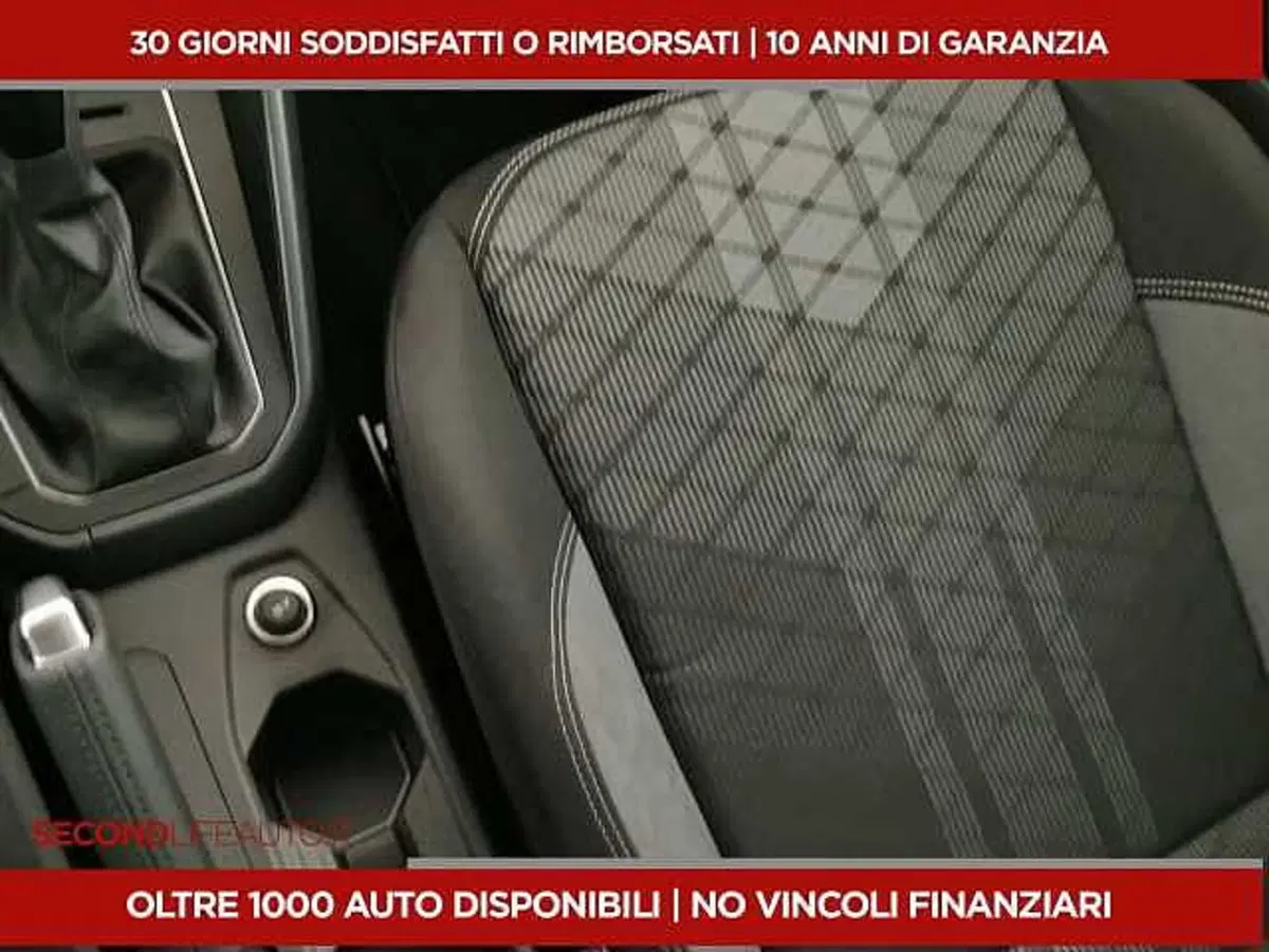 Volkswagen Taigo usata a Chieti (13)